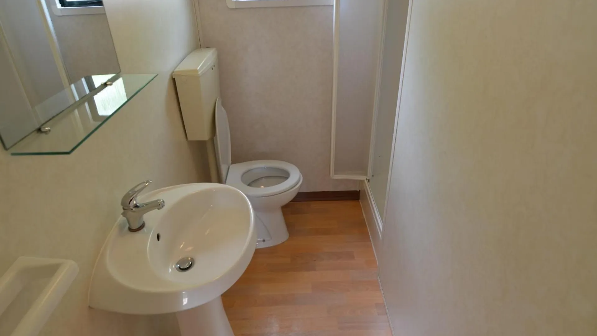 Holiday Home In Lido Di Dante With Pool 0*,